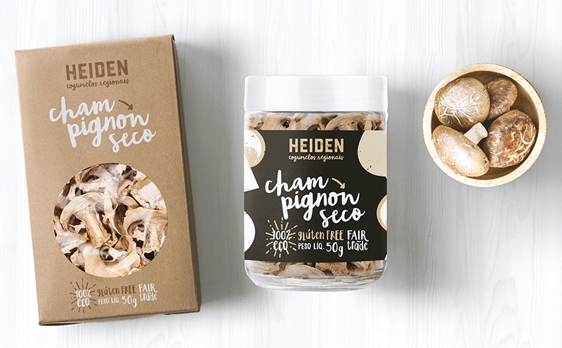農產品干貨干蘑菇包裝設計,采用環保的紙盒、布袋和可降解塑料作為包裝材料
